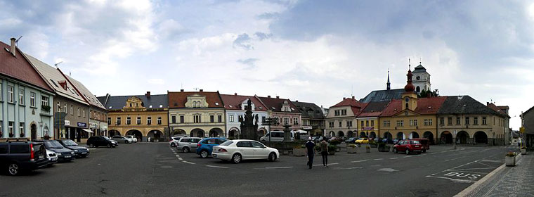 Центральная площадь города Соботка